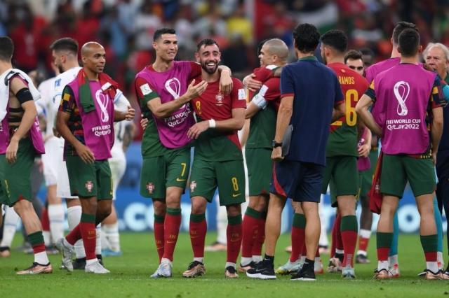 1669678691421089685.jpg FirhZFuWQAE8z6w.jpg